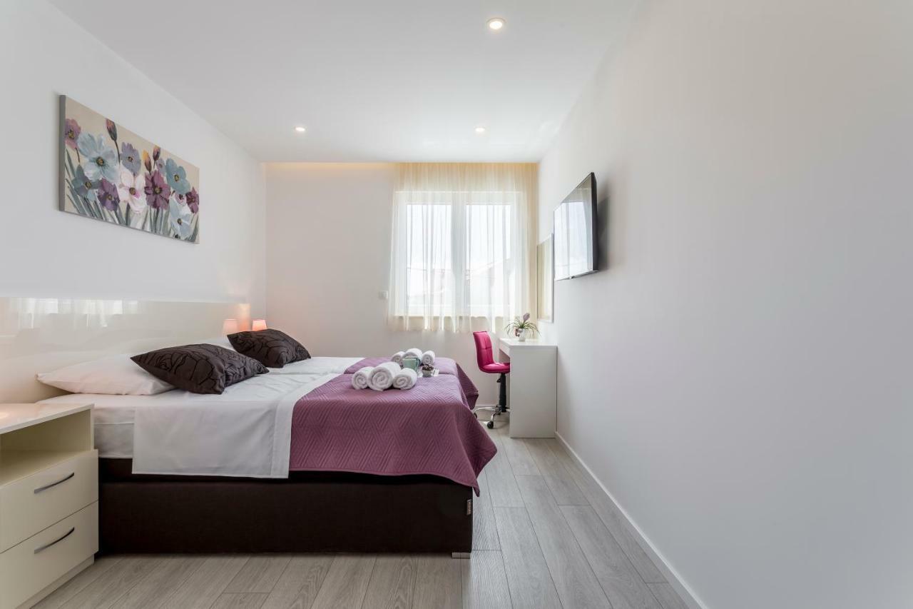 Apartments Villa 19 Podstrana Ngoại thất bức ảnh
